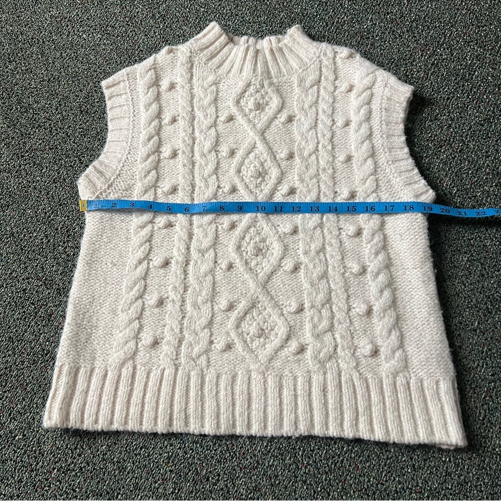 PRIMARK Off-White Cream Knit 3D Polka Dots Oversized Sweater Vest Shirt Top XS - Picture 12 of 16